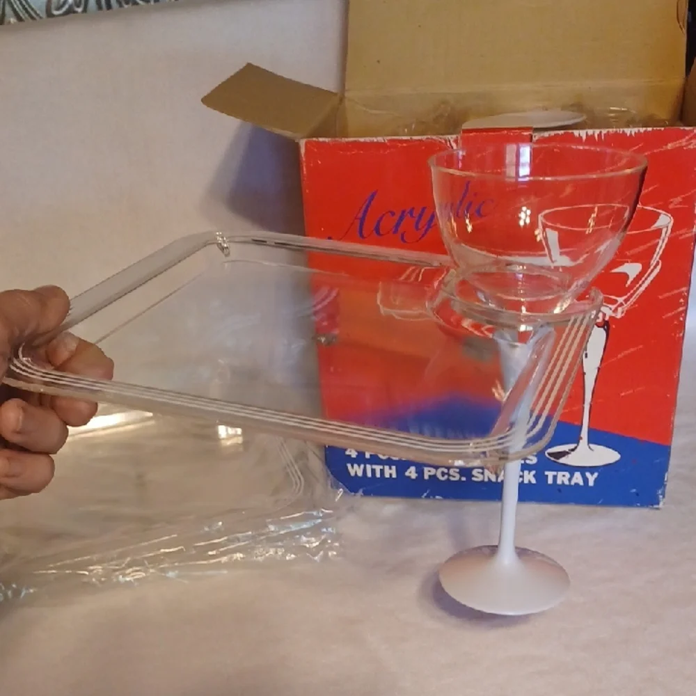 Acrylic Stemware and Snack Tray Set Service For 8, 8 Glasses And 8 Trays